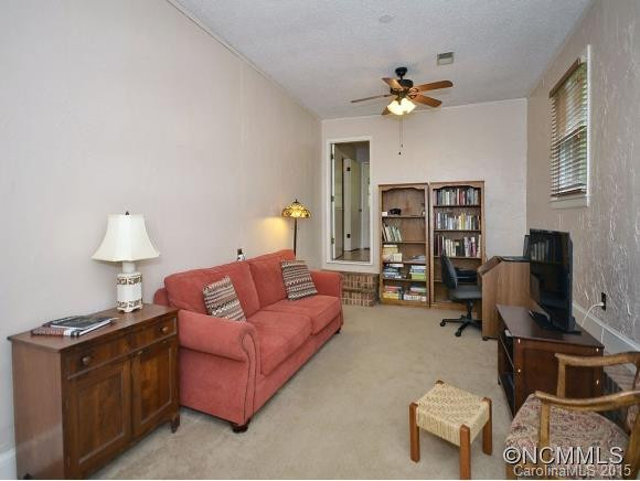 5 BROOKSHIRE EXTENSION - Photo 4