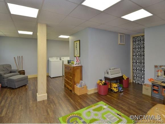 513 KINGCREST DRIVE - Photo 22