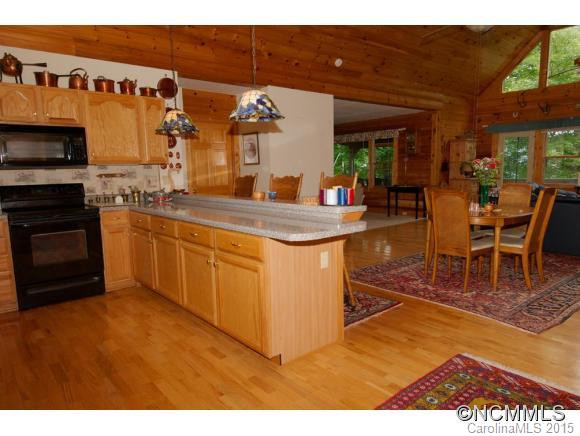 760 Woody Lane - Photo 6