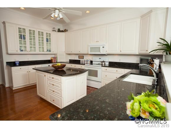 505 Abingdon Way - Photo 8