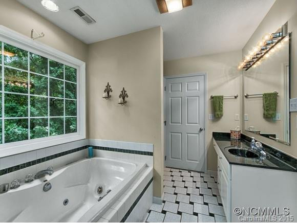 14 Lark Hill Drive - Photo 15