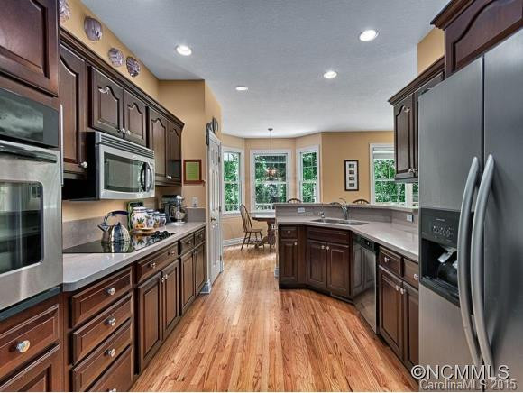 14 Lark Hill Drive - Photo 8