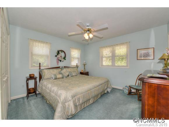 600 Summit Ridge Drive - Photo 14