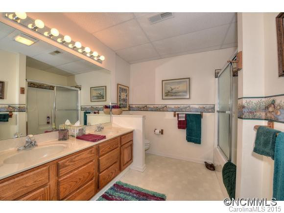 600 Summit Ridge Drive - Photo 20