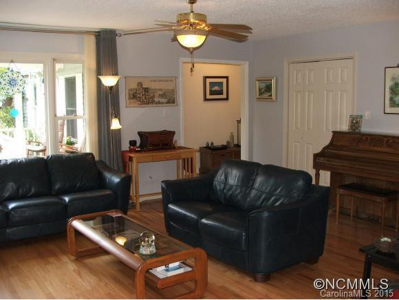 50 Forest Lake Drive - Photo 8