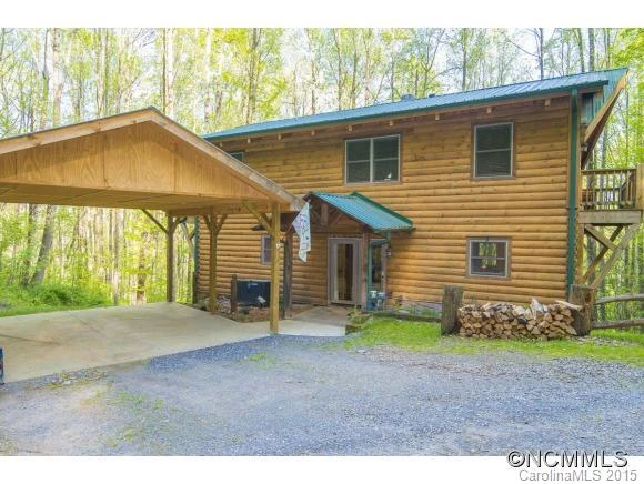 556 Roaring Creek Lane