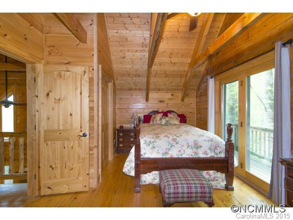 556 Roaring Creek Lane - Photo 15