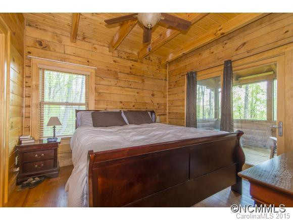 556 Roaring Creek Lane - Photo 10