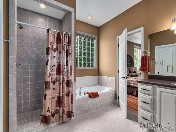 365 SEVEN GLENS DR - Photo 15