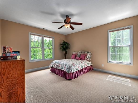 365 SEVEN GLENS DR - Photo 22