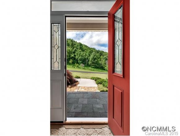 365 SEVEN GLENS DR - Photo 4