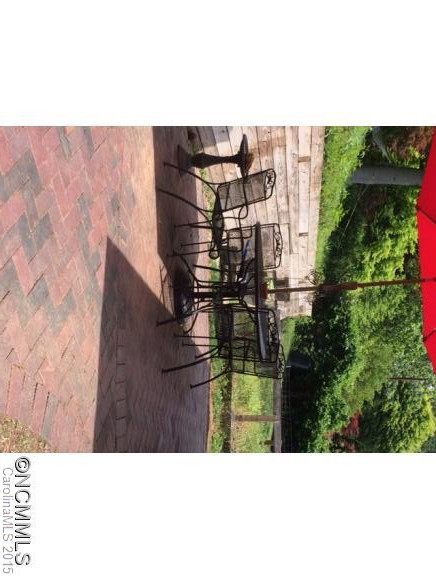 9 Hillview Circle - Photo 15