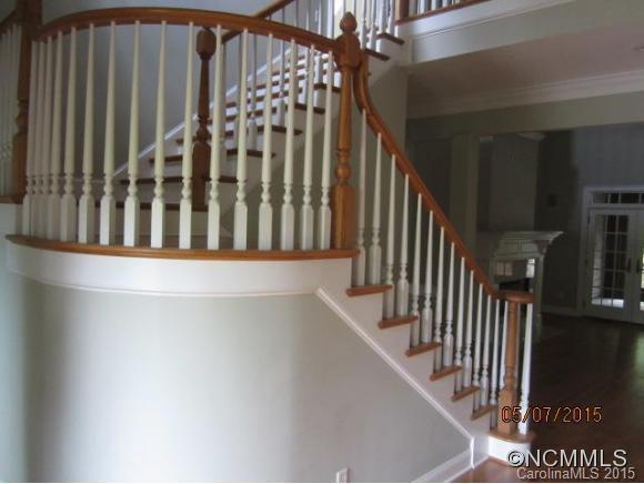 1623 Olmsted Dr - Photo 6