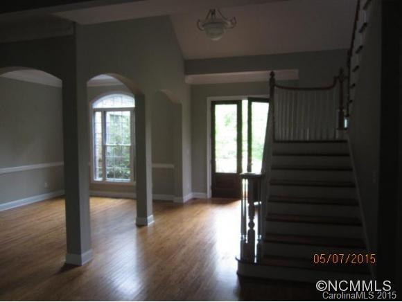 1623 Olmsted Dr - Photo 9