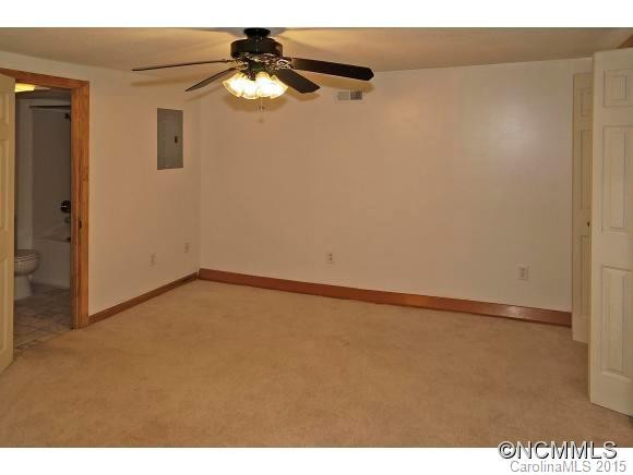 968 East Street - Photo 12