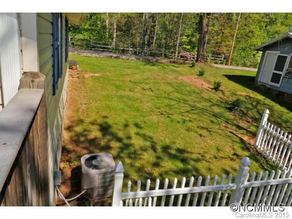 968 East Street - Photo 16