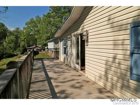968 East Street - Photo 3