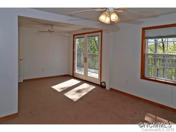968 East Street - Photo 9
