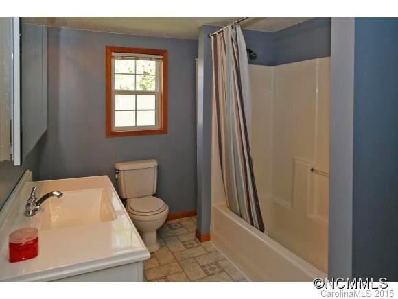 968 East Street - Photo 10