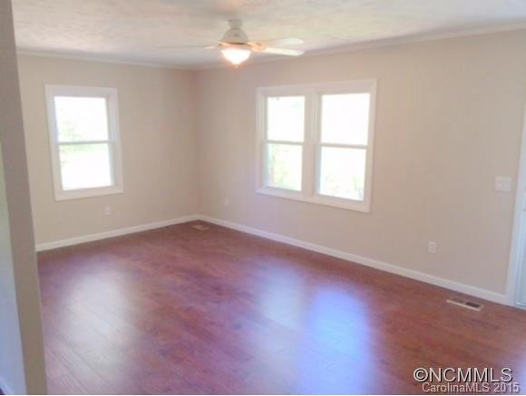 131 DAVIS COVE ROAD - Photo 14