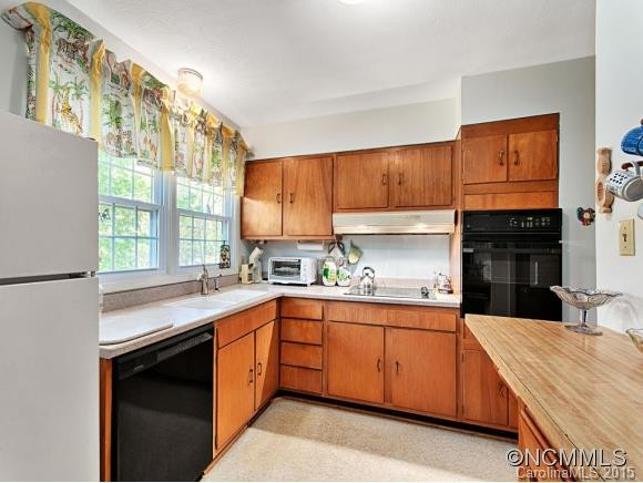 27 JARNAUL AVENUE - Photo 6