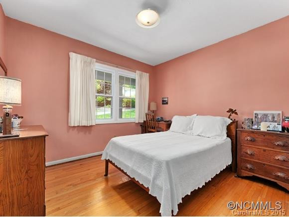 27 JARNAUL AVENUE - Photo 9