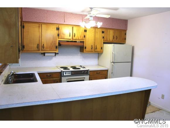 110 Belmont Drive - Photo 3