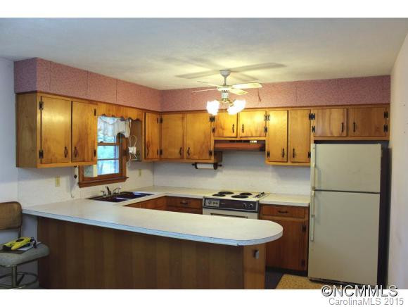 110 Belmont Drive - Photo 4