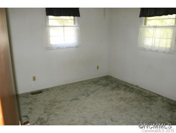 110 Belmont Drive - Photo 8