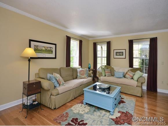 415 CANONERO DR - Photo 4