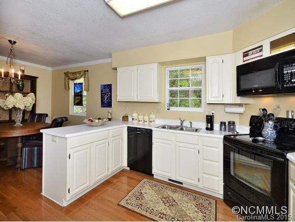 415 CANONERO DR - Photo 9