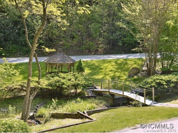 225 HAYWOOD KNOLLS DRIVE - Photo 20