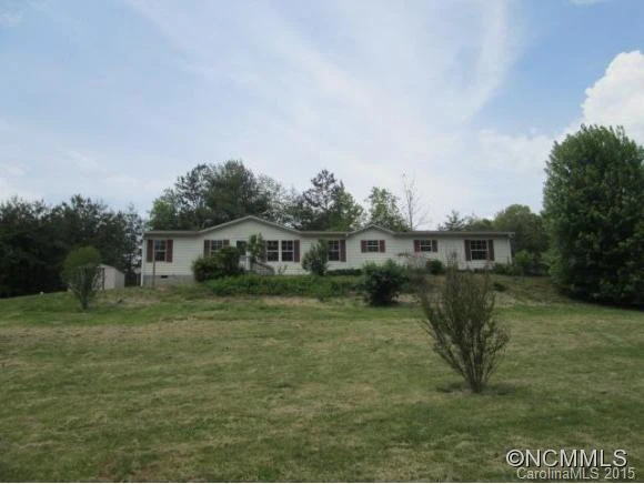 20 Twin Springs Lane