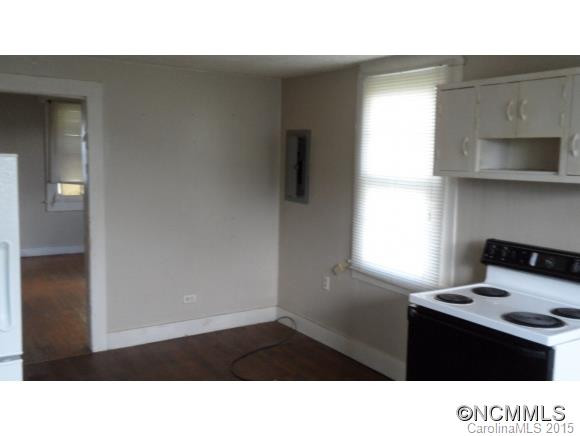 162 N. Main Street - Photo 5