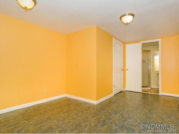 67 Spooks Branch Road - Photo 19