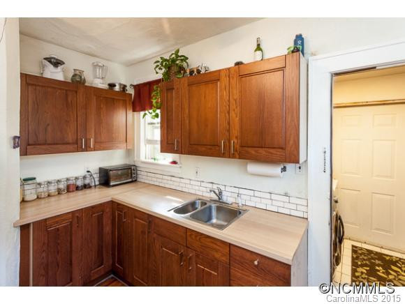 25 Hillside - Photo 13