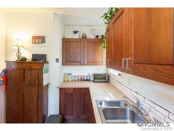 25 Hillside - Photo 14