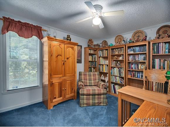 701 BEE TREE RD - Photo 9