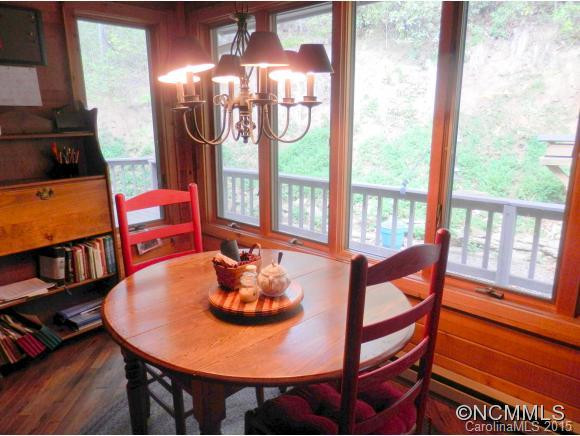 900 Mountain Cove Road - Photo 15