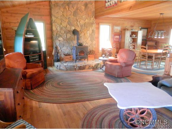900 Mountain Cove Road - Photo 16
