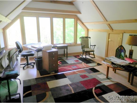 900 Mountain Cove Road - Photo 18