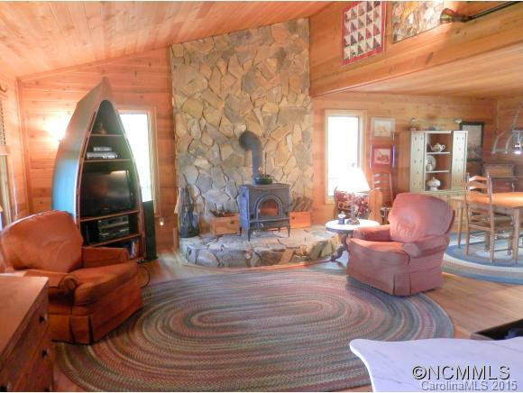 900 Mountain Cove Road - Photo 10