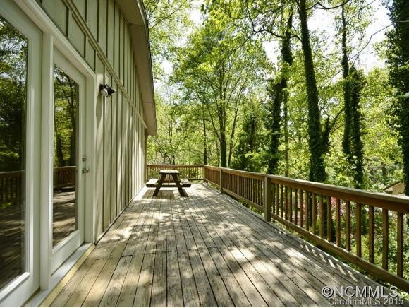 12 RIVERBEND DRIVE - Photo 3