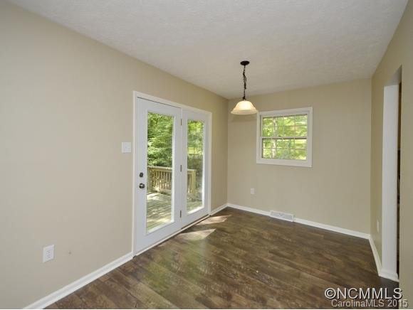 12 RIVERBEND DRIVE - Photo 6