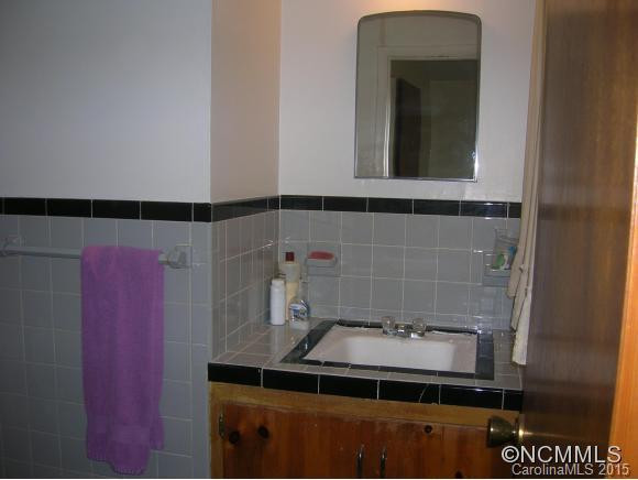 174 Springdale Drive - Photo 9