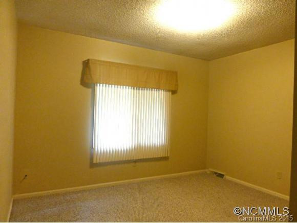1 Royal Fern Court - Photo 6