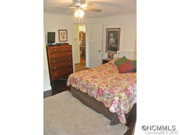 712 Brookshire Street - Photo 11