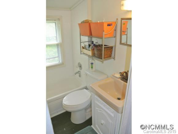 712 Brookshire Street - Photo 12