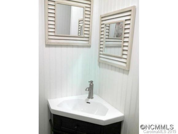 712 Brookshire Street - Photo 13