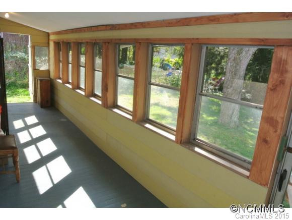 712 Brookshire Street - Photo 15